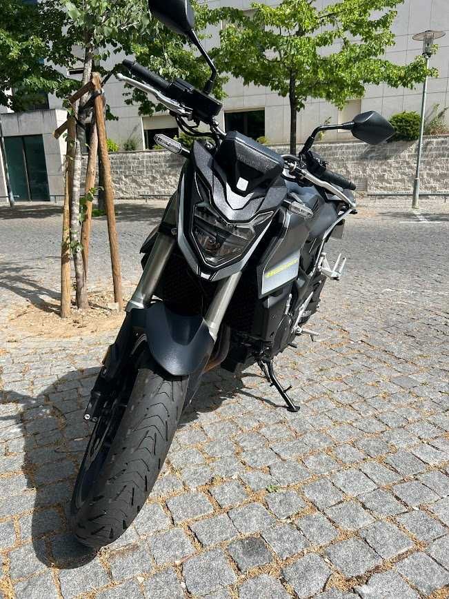 Honda CB 750 Hornet 35kw (Full Power) 2024 NOVA com QuickShift