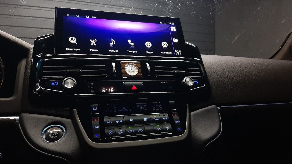 Мультимедиа,магнитола, головное устройство  для Toyota LC200