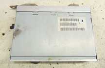 WZMACNIACZ RADIA AUDIO CHRYSLER 300C EUROPA