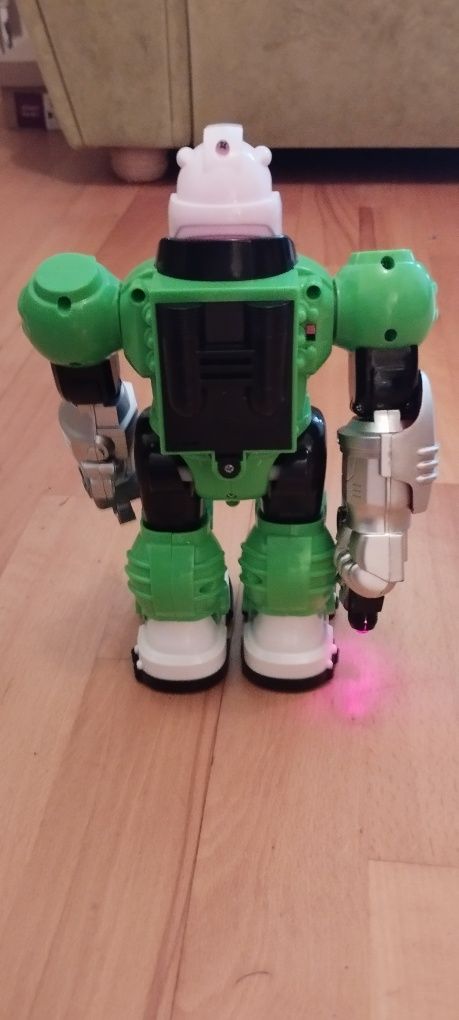 Robot Chodzący Android Wojownik Zielony