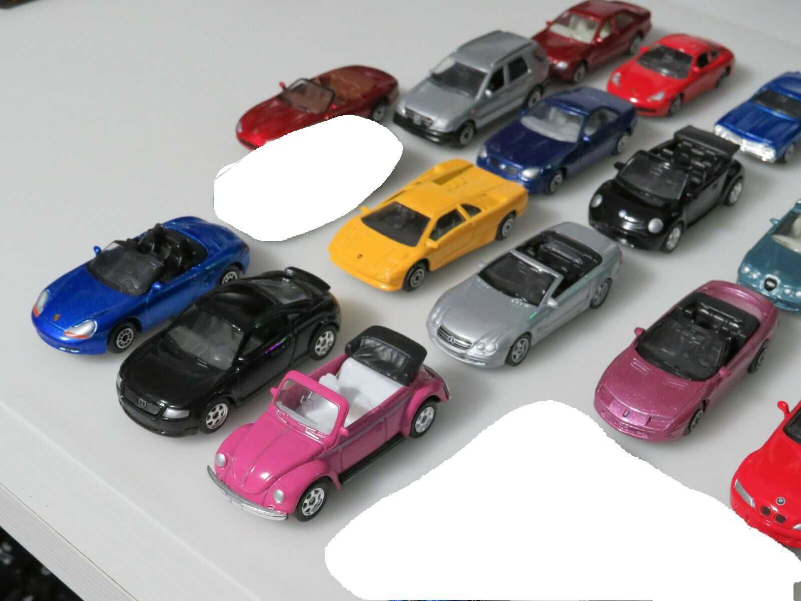 27 Carros Welly Diecast, escalas 1:60-1:64