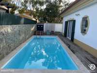Moradia T4 com piscina - Vale Ana Gomes - Setúbal