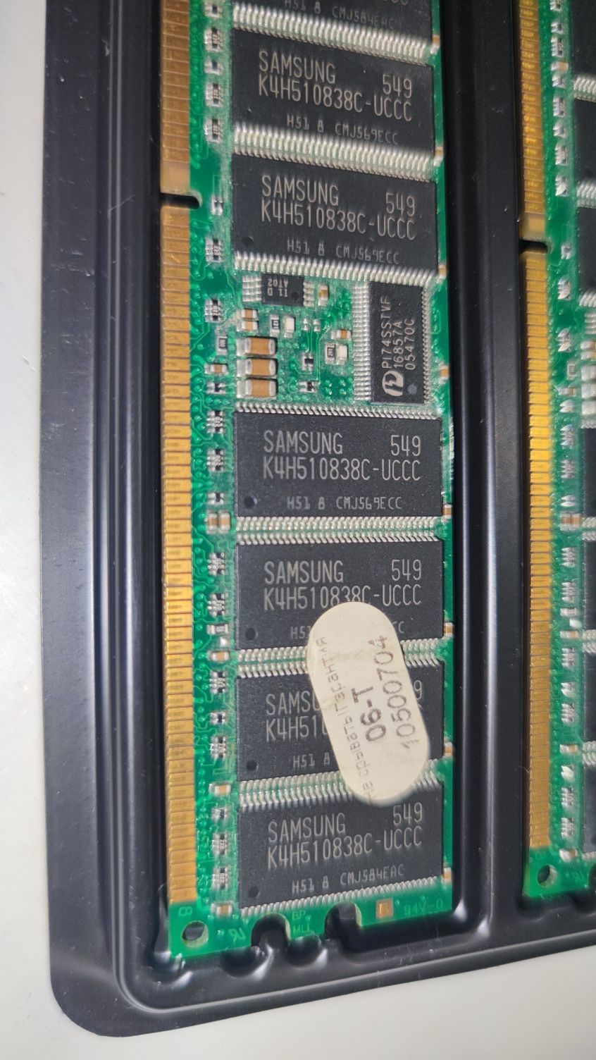 Пам'ять для сервера 2шт DDR 1Gb Corsair ECC REG CM72SD1024RLP-3200/S