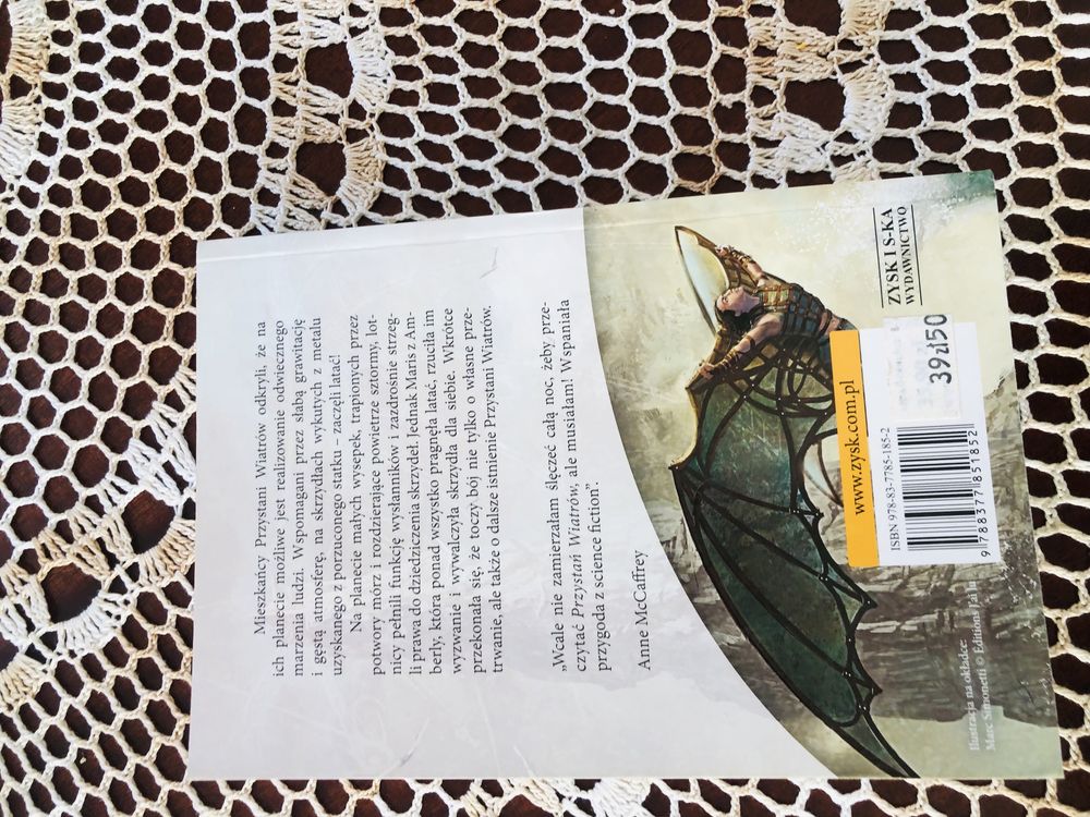 Przystań Wiatrów George R.R. Martin, Lisa Tuttle