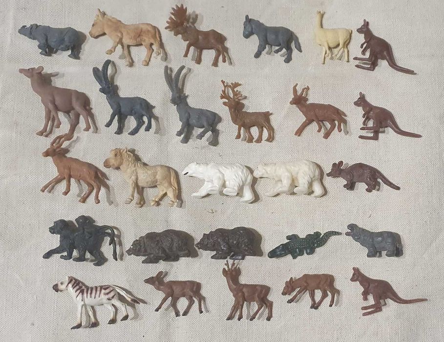 Миниатюрные фигуры животных пластмасса