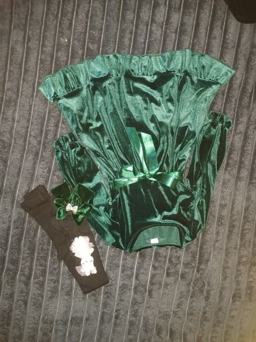 Плаття і колготки на 18-24