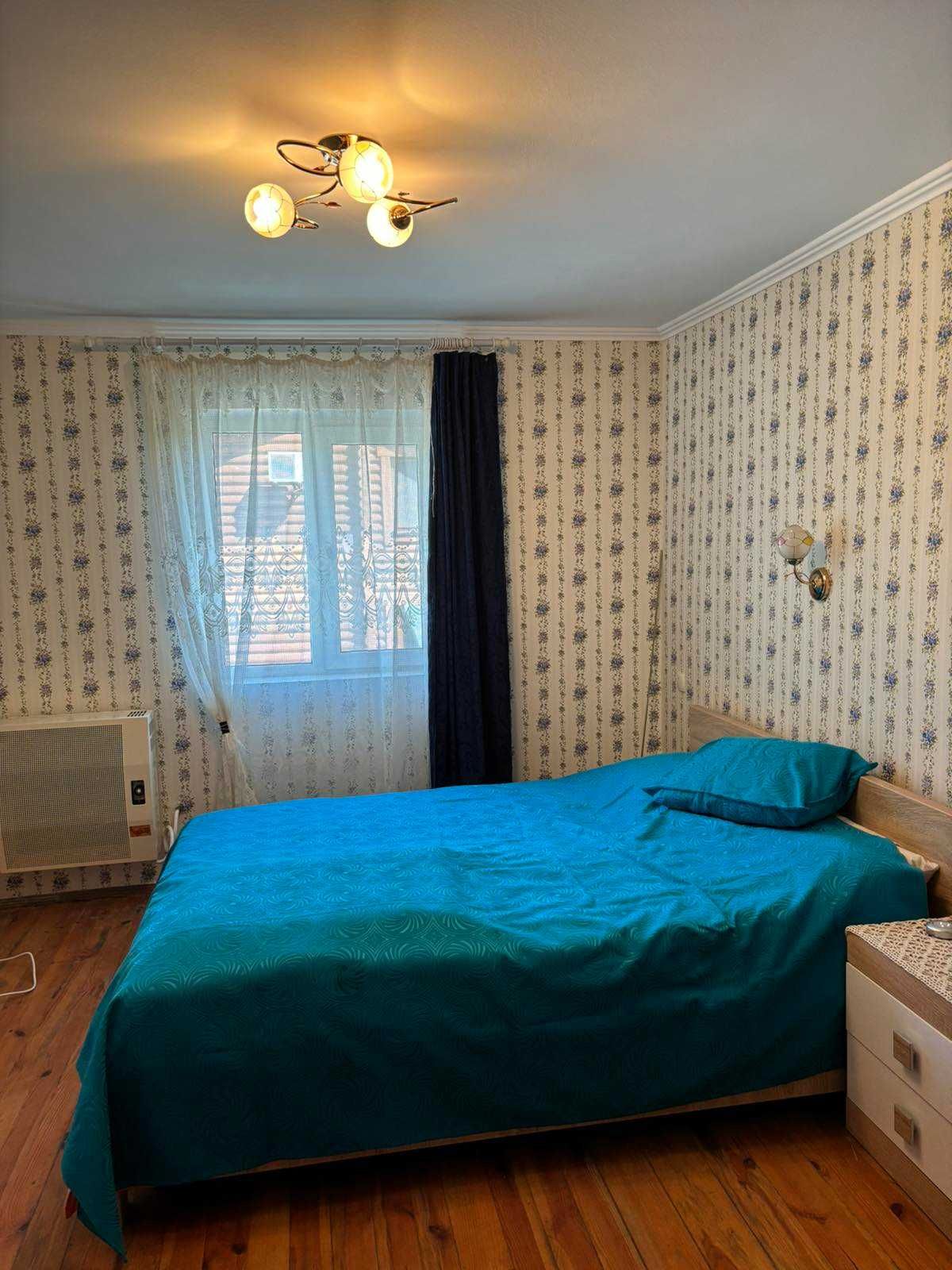 Продам 3-х этажный дом