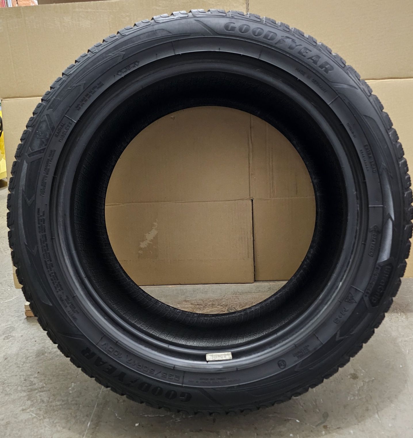 Opony zimowe GOODYEAR UltraGrip Performance+ 235/50 R17 100V 2019/2020