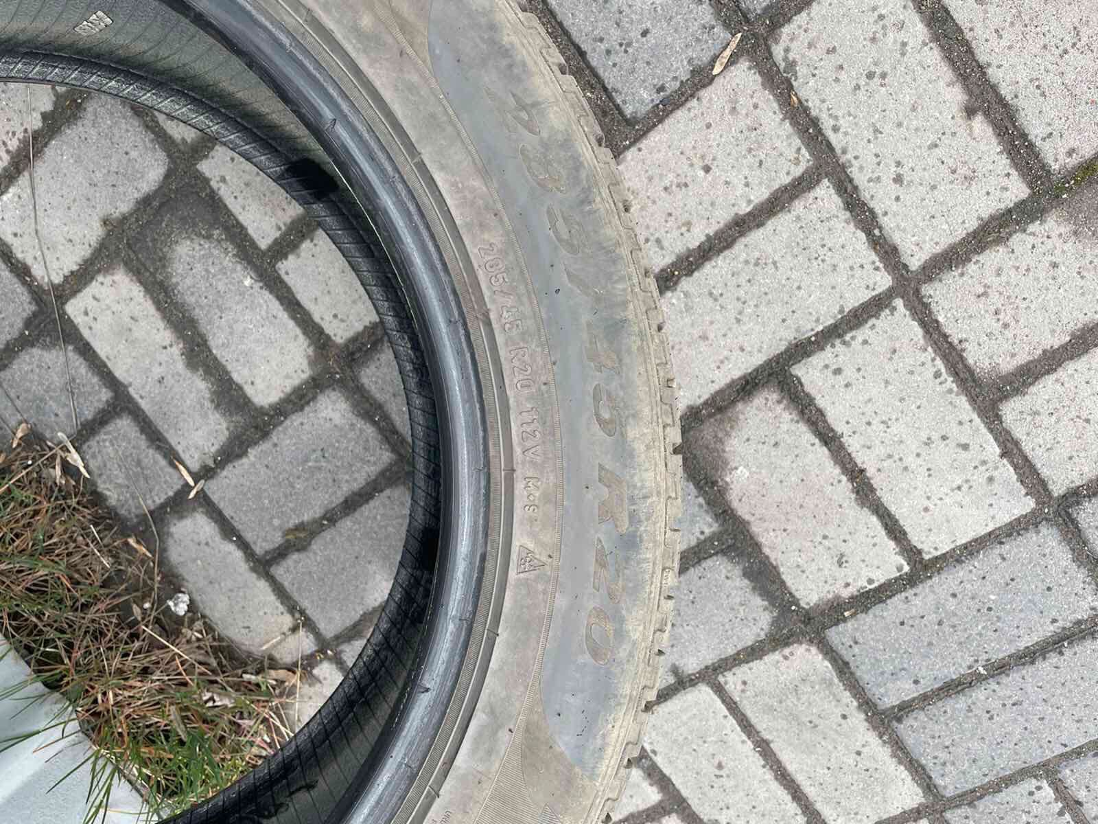 Шины резина  колеса 285/45 R20 Pirelli 16г