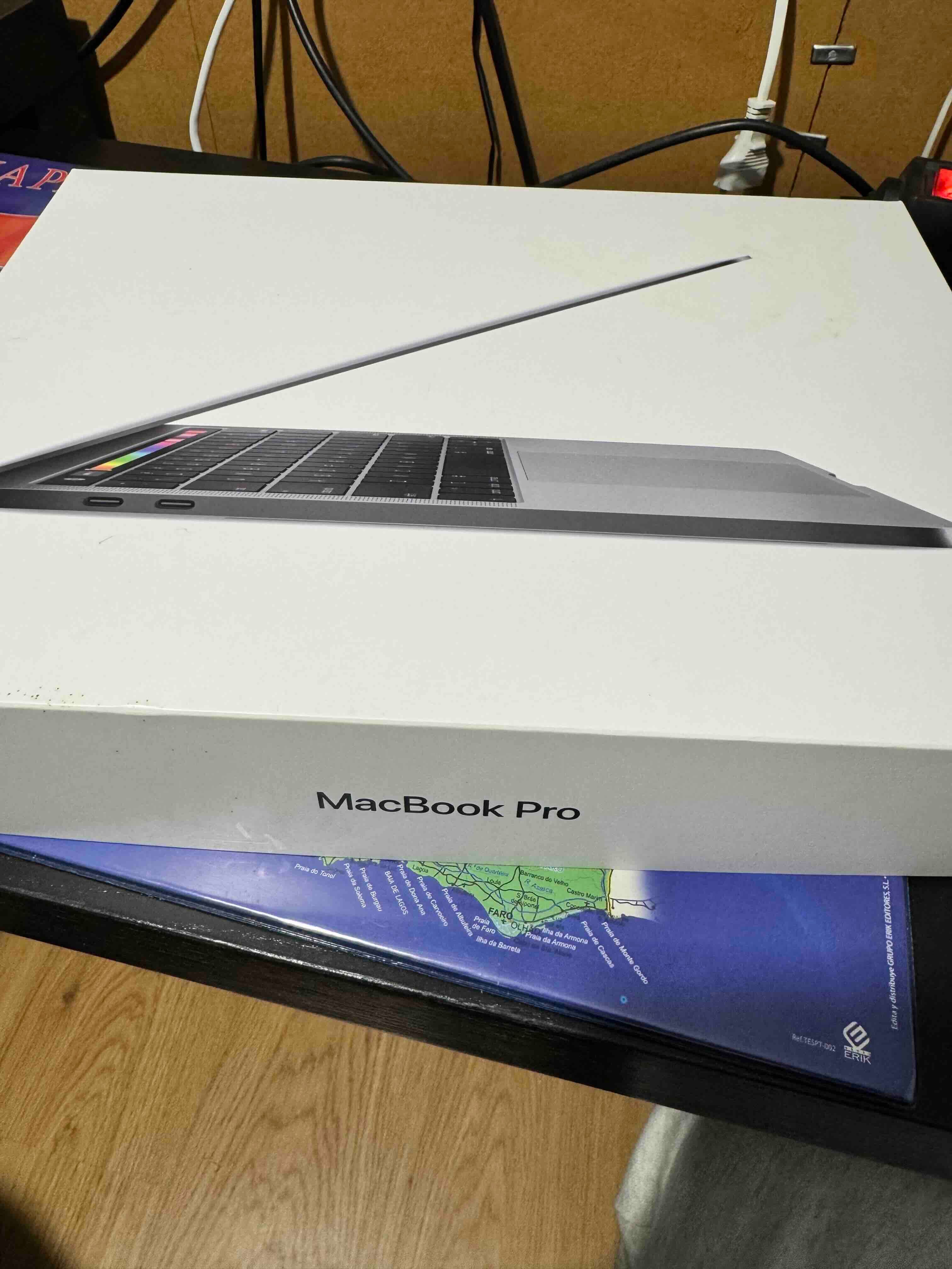 MacBook Pro 13" 500GB SSD (2018) - Touch Bar - Excelente estado