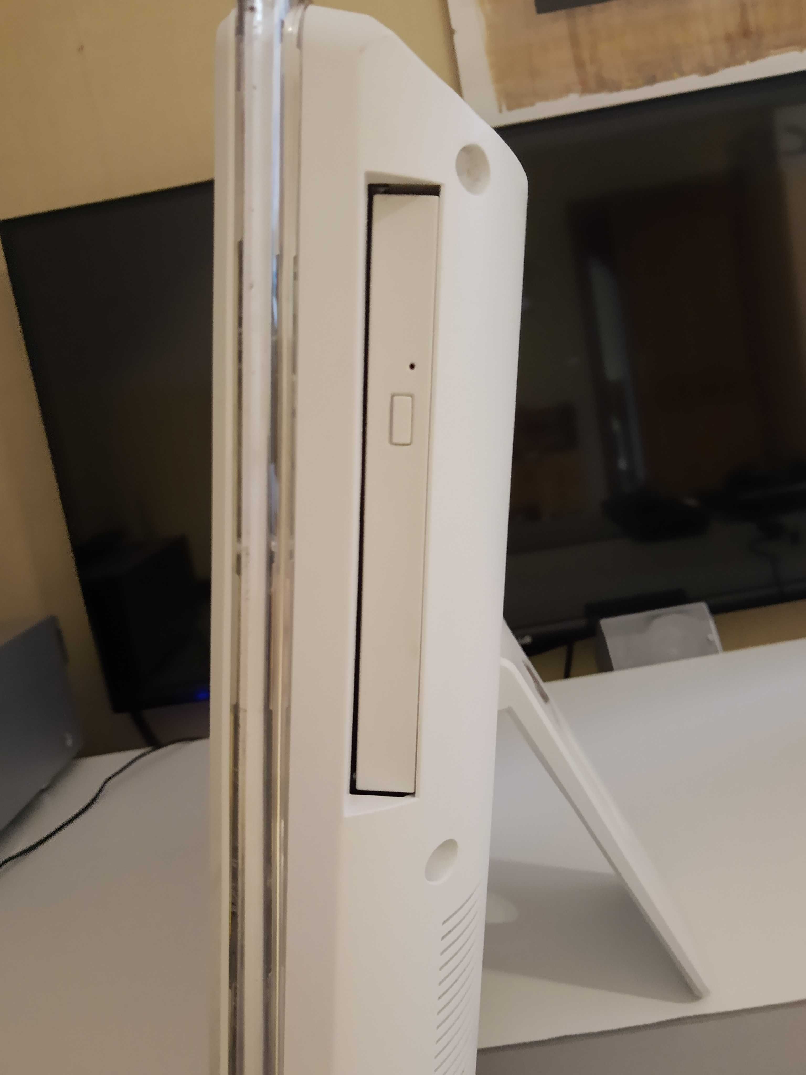 Komputer MSI MS-AC11 AE222 All in One PC