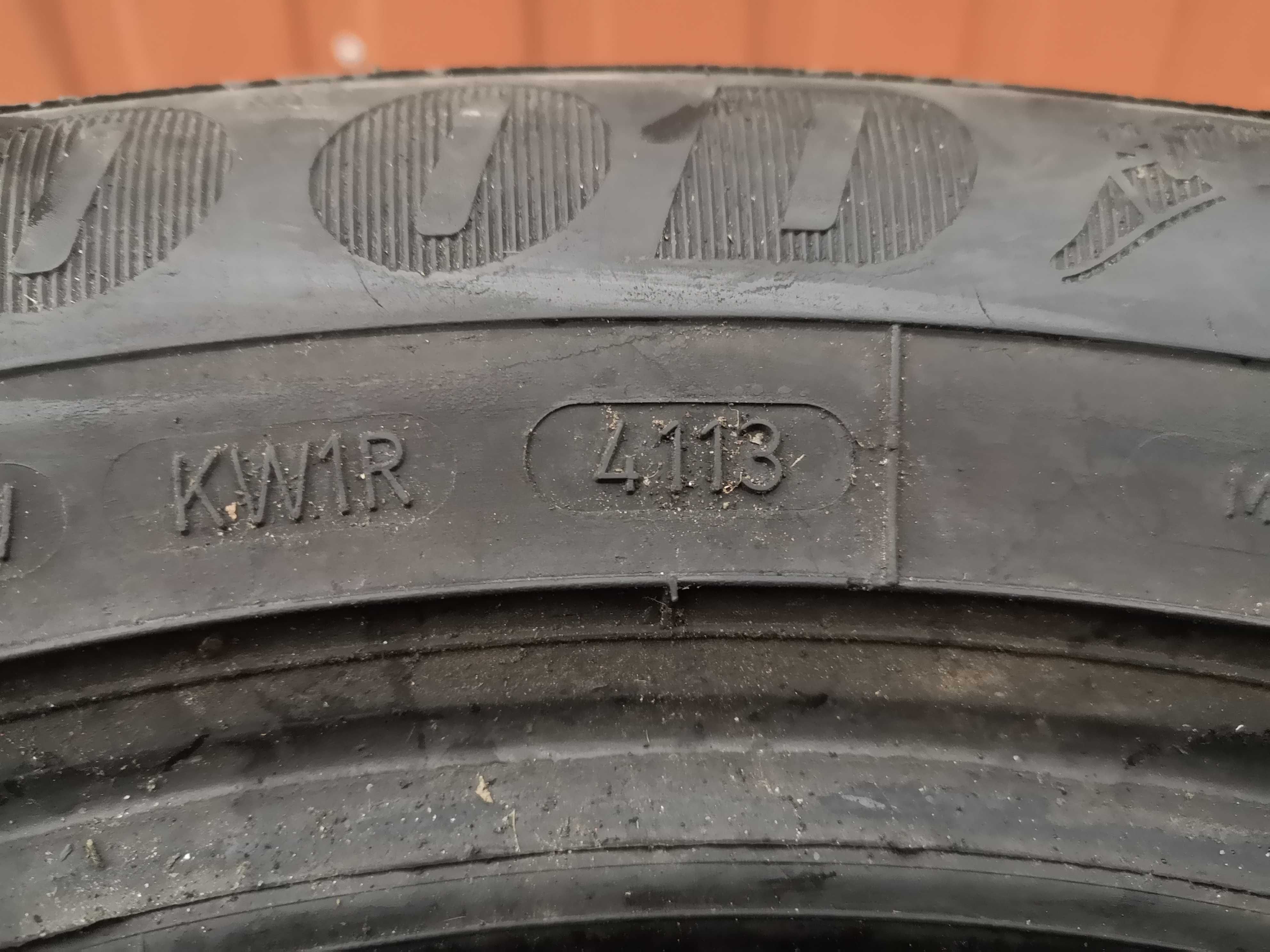 205/60 R16 92H - GoodYear Ultra Grip 8 (2 sztuki)