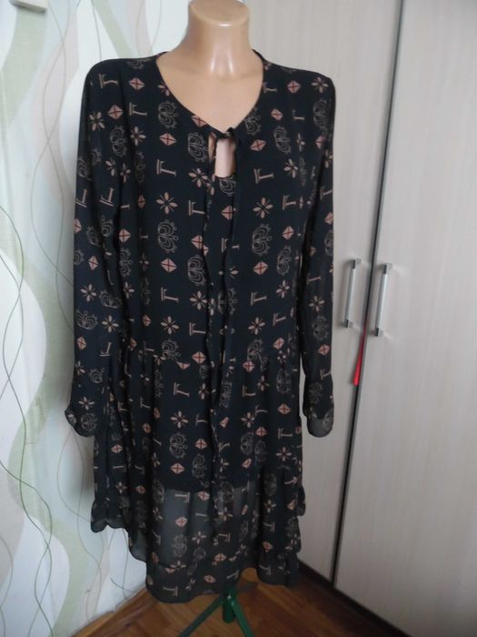 sukienka poliester L (2139)