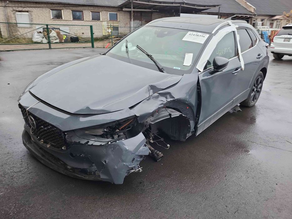 Четвертя та розбірка Mazda cx-30