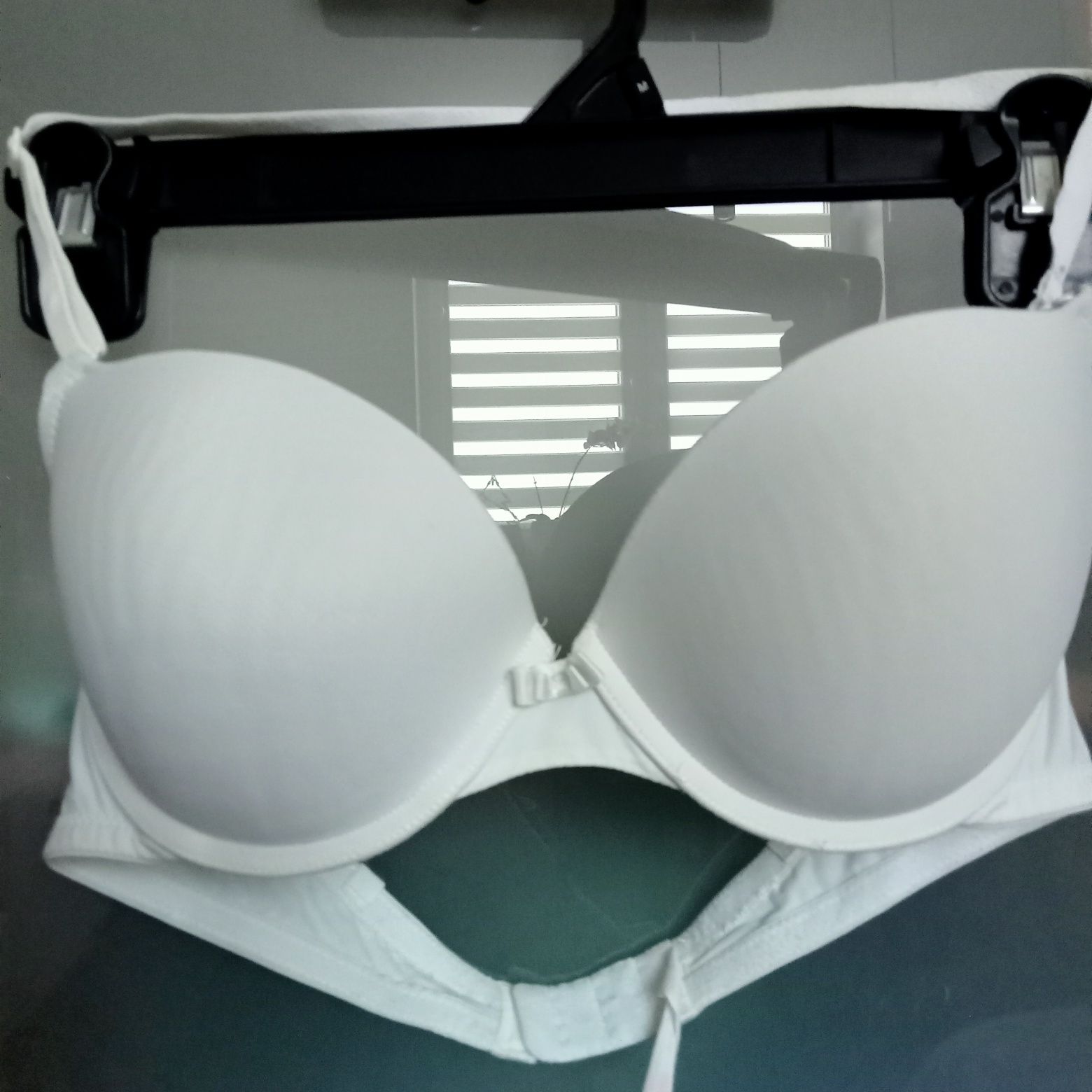 Biustonosz push up Triumph 70C
