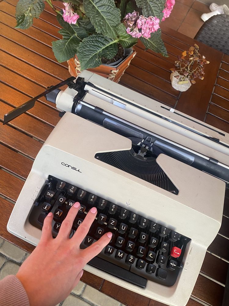 Maszyna do pisania Consul