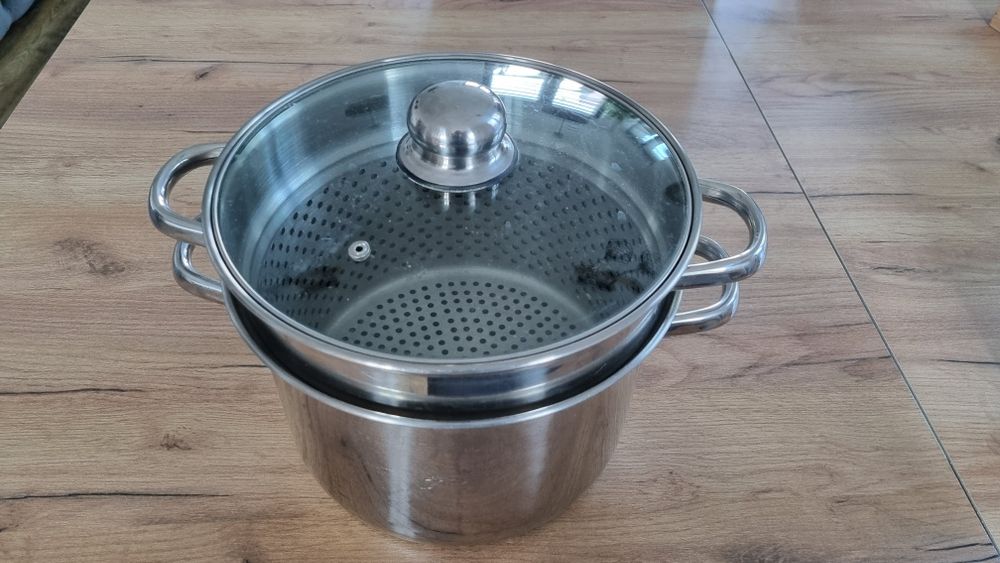 Garnek z sitkiem ze stali nierdzewnej do gotowania na parze