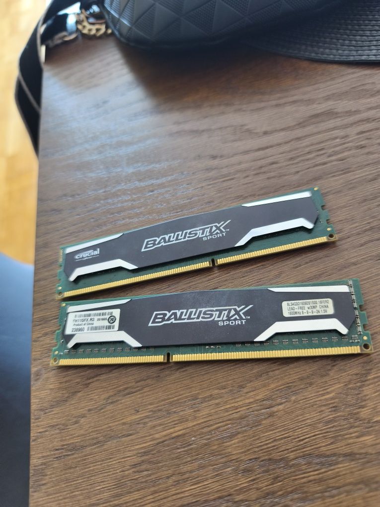 Pamięć Ram DDR4 2x 4 GB
