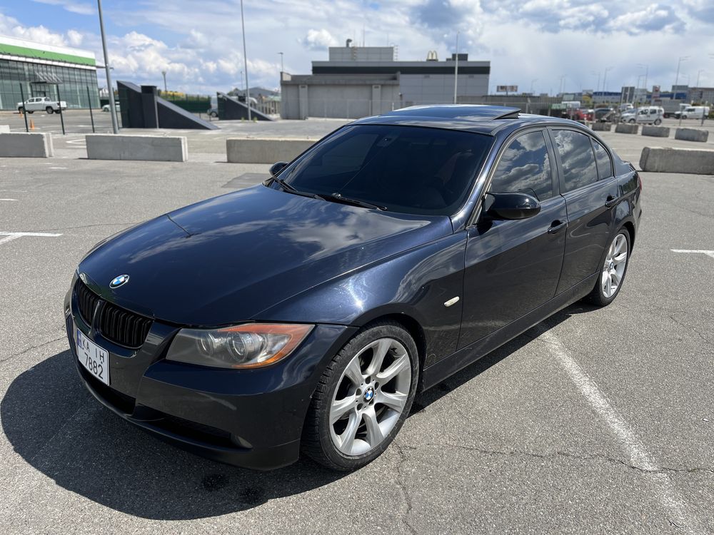 продам Bmw e90 330i