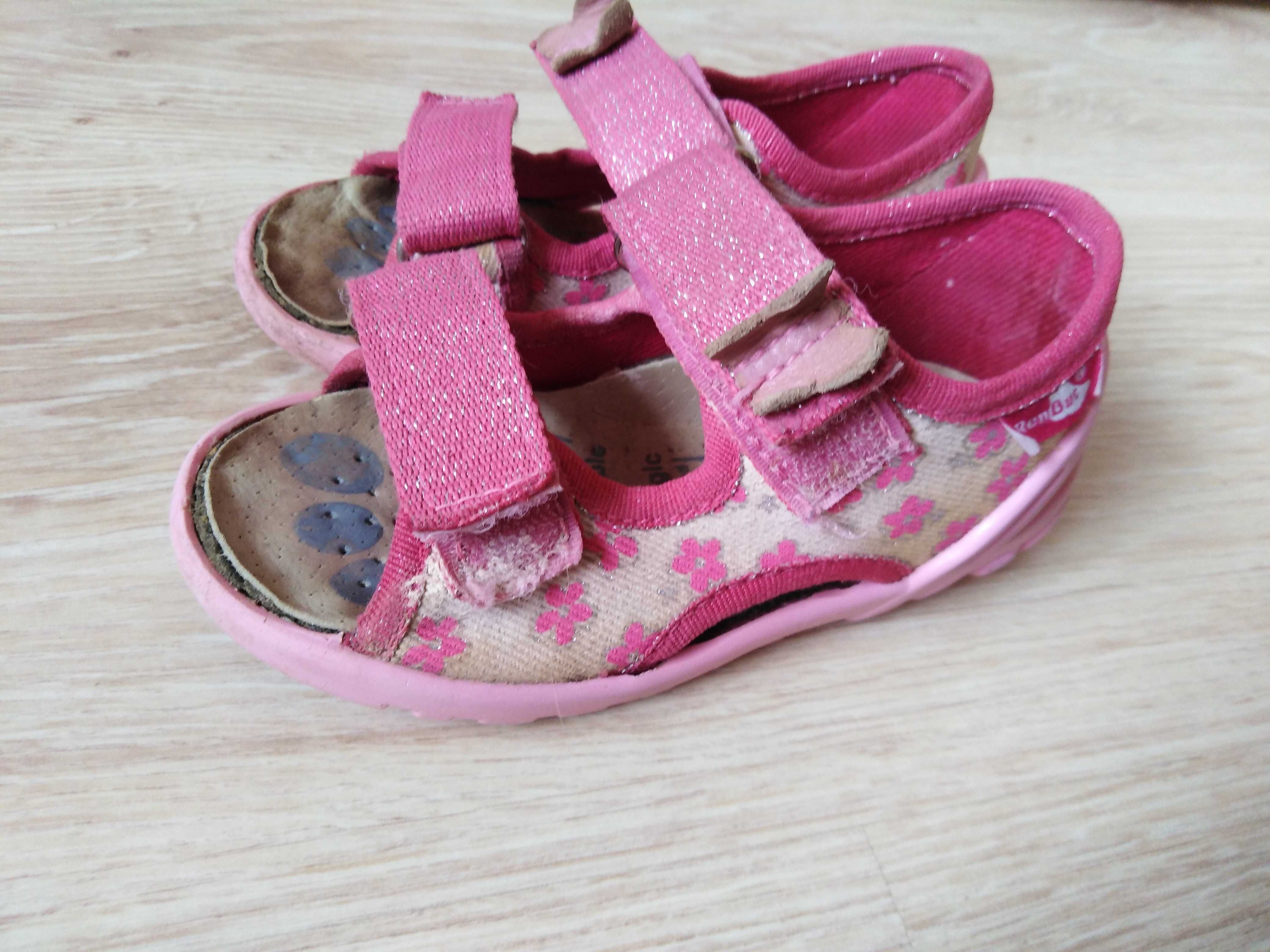 buty kapcie Renbut rozm. 23