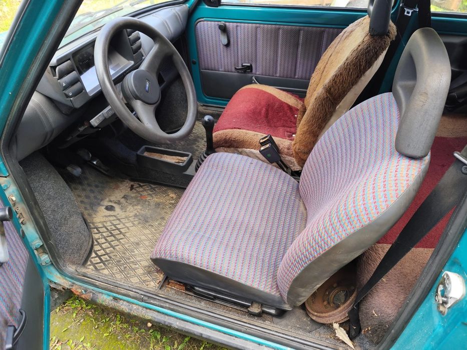 Fiat 126p Maluch na części