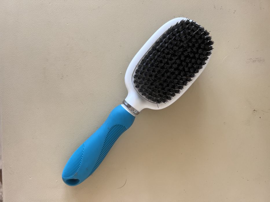 Escova cão 2 em 1