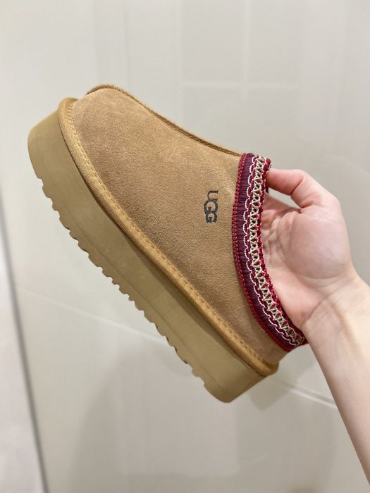 Уггі теплі зимові