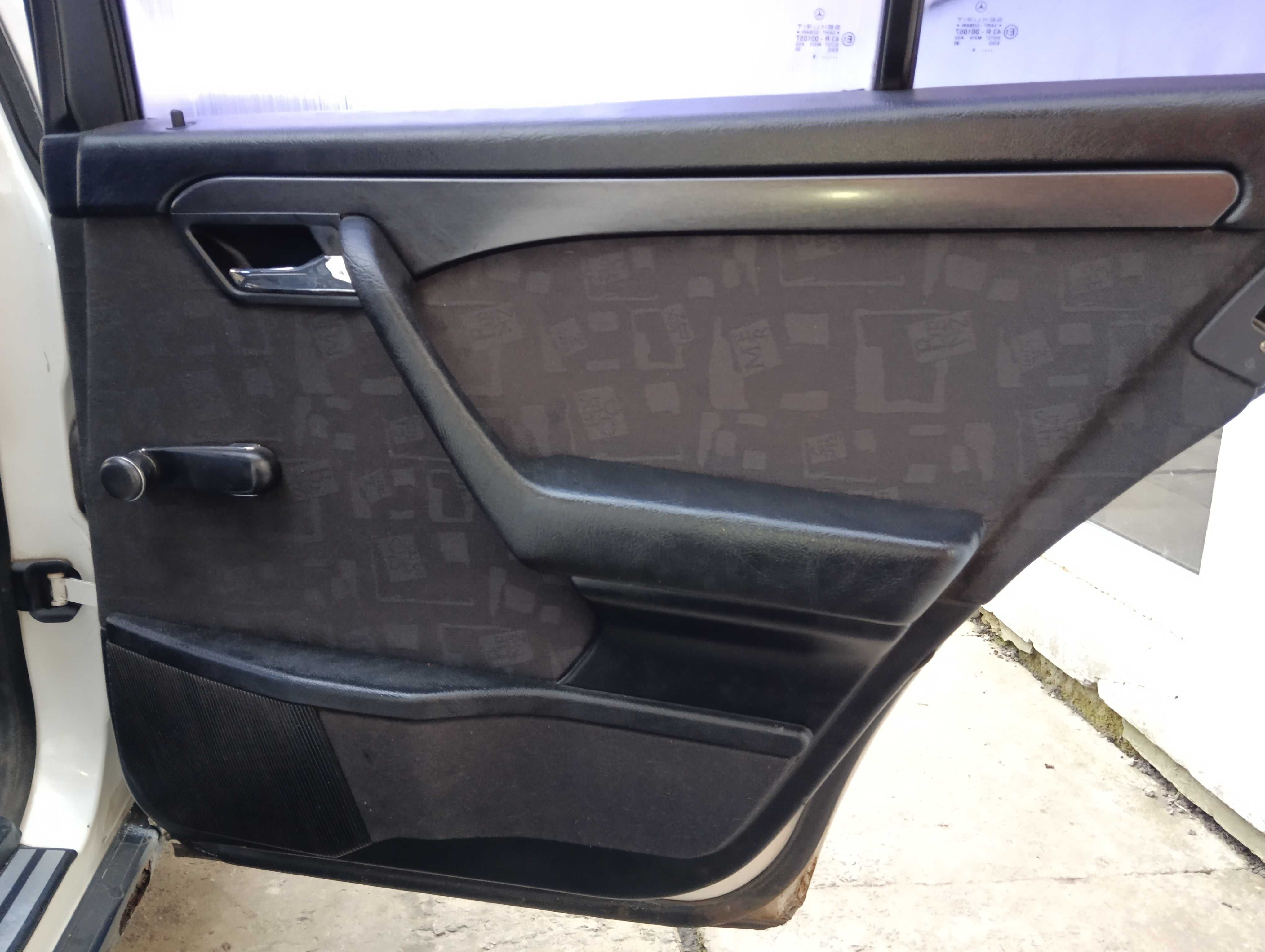 Салон Мерседес 202 Mercedes W202
