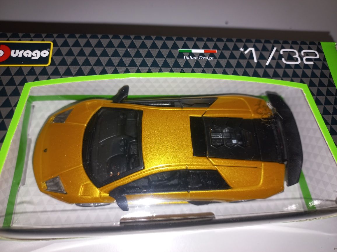 Bburago Murcielago  LP 670-4 SV,skala 1:32