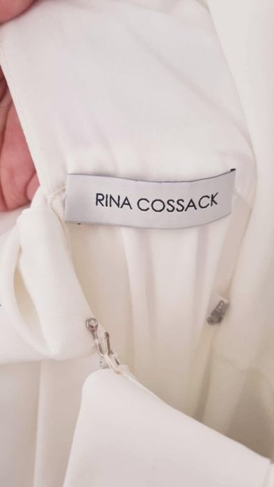 Śliczna Suknia Ślubna Rina Cossack