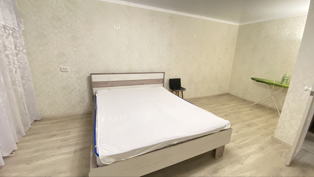 1 кімнатна на 101м/Епіцентр з меблями та технікою