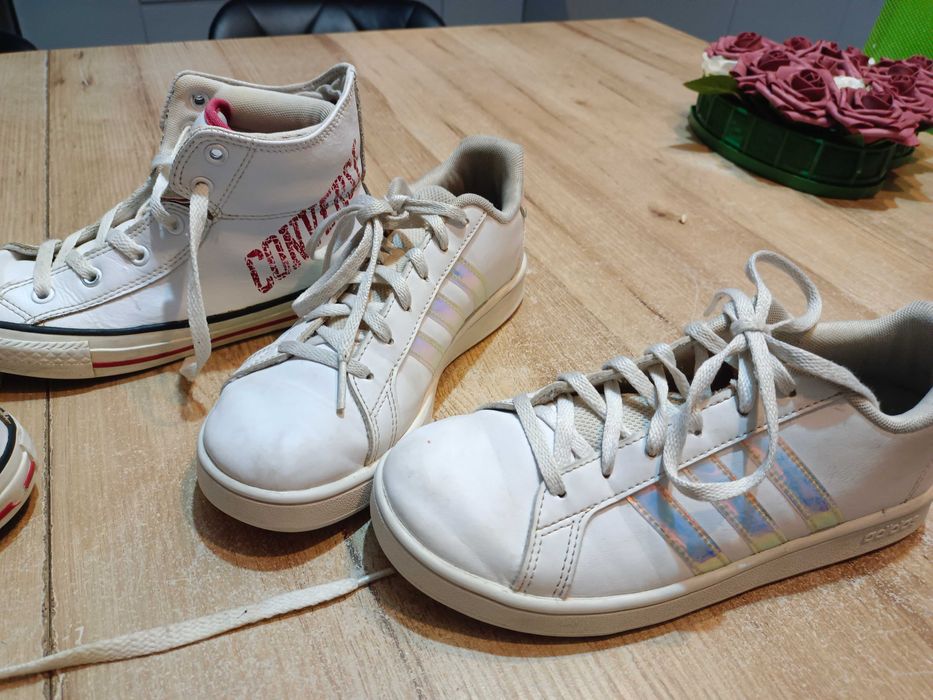 Conversy i adidasy 35