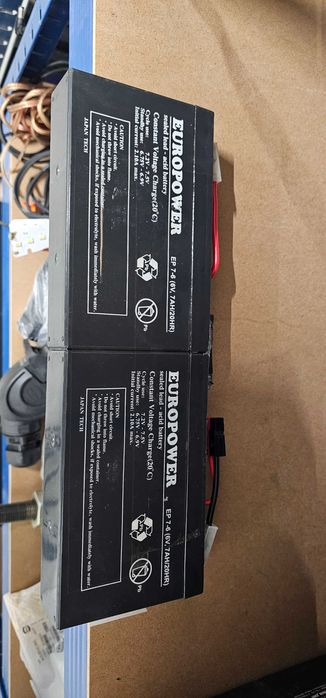 UPS APC 250 1U do wymiany akumulatory