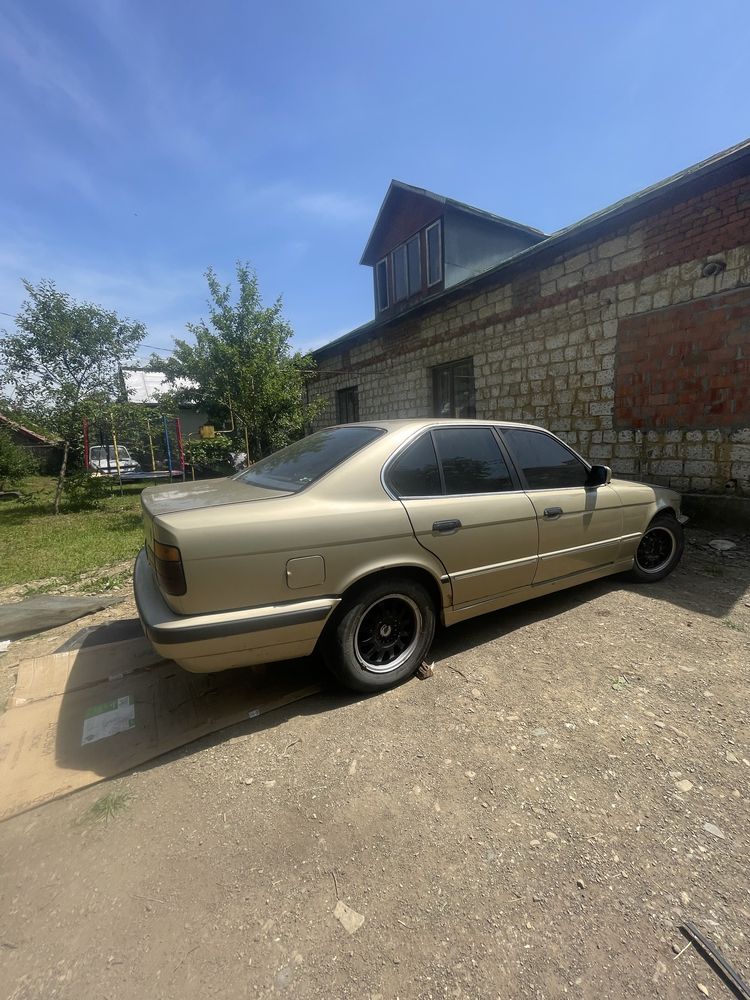 Продам бмв е34 Bmw e34