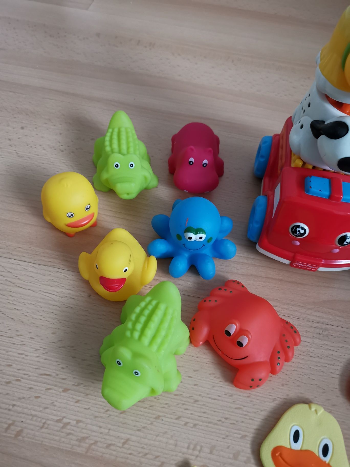 Wóz strażacki fisher price wieża kaczki do wody lusterko gąsienica