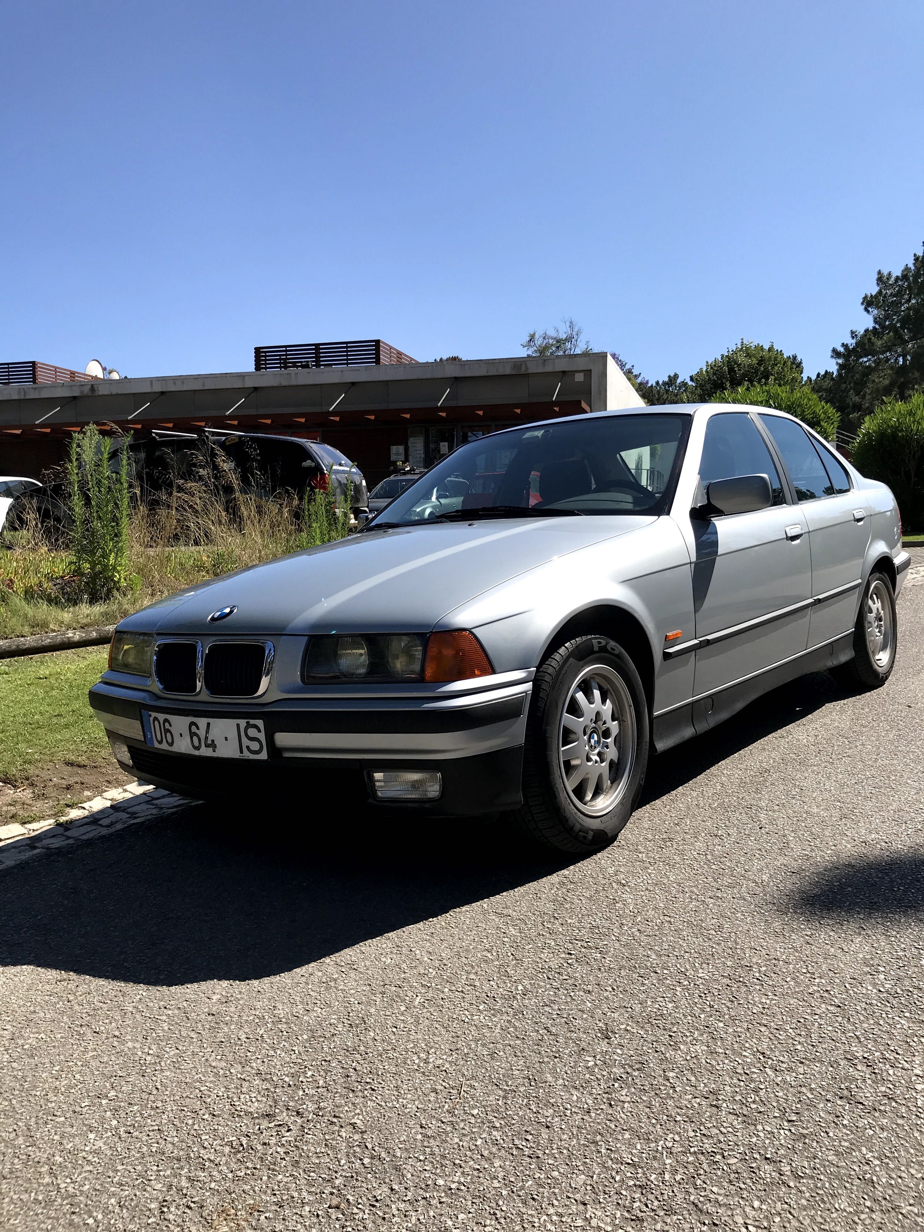 Vendo BMW 316i Impecável