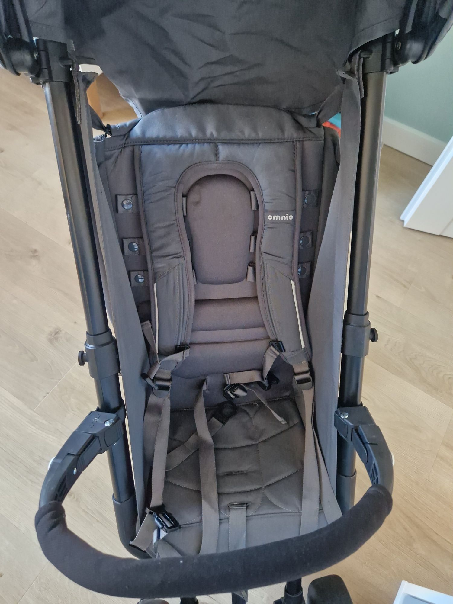 Wózek/ spacerówka Omnio v 2 szary