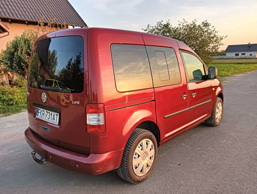 Volkswagen Caddy 1.9 TDI 2004r zklima 5 osobowy