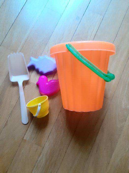 Игрушки для песочницы