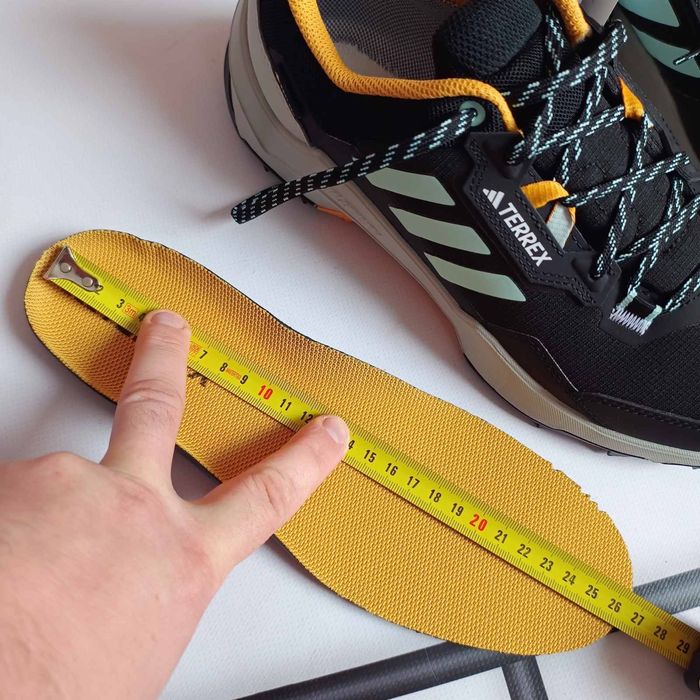Нові оригінальні трекинговые Adidas Terrex AX4 GORE-TEX р41.5