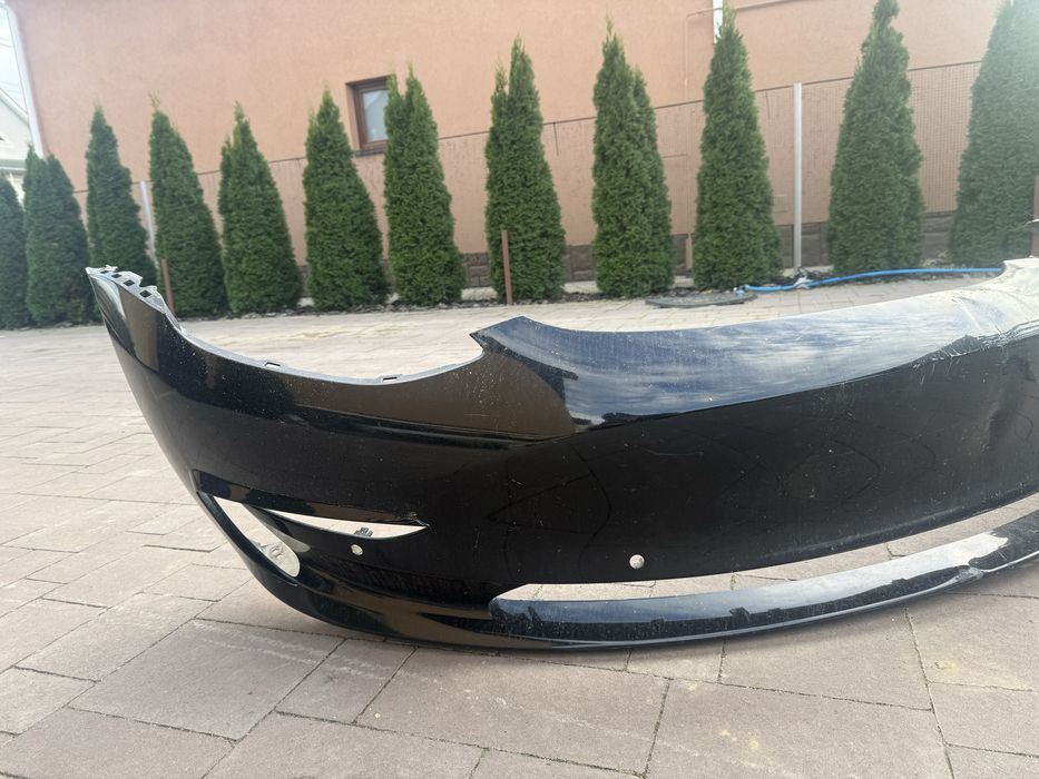Бампер Tesla model 3 оригінал