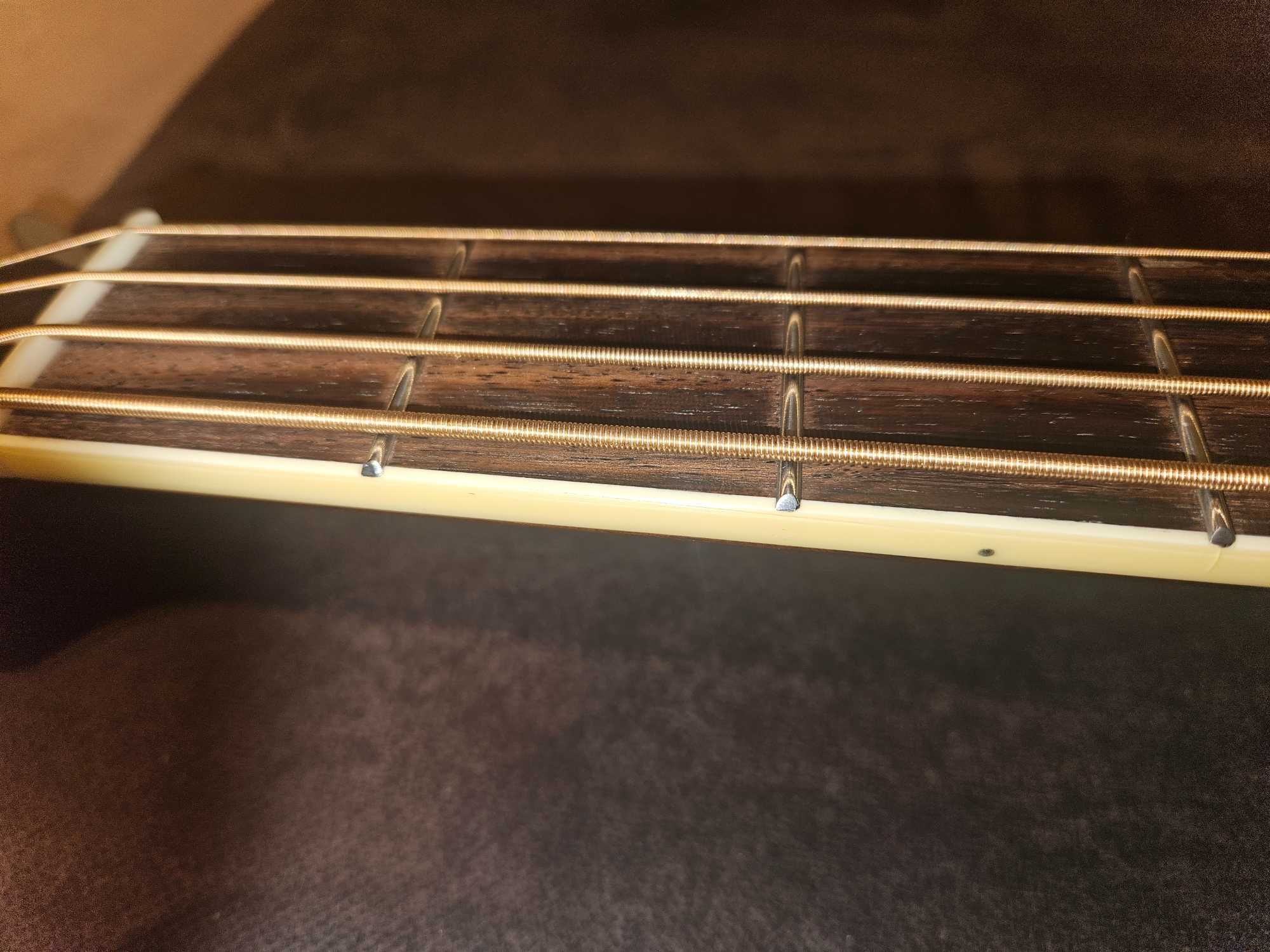 Gitara Basowa Elektroakustyczna Alvarez AB60CE