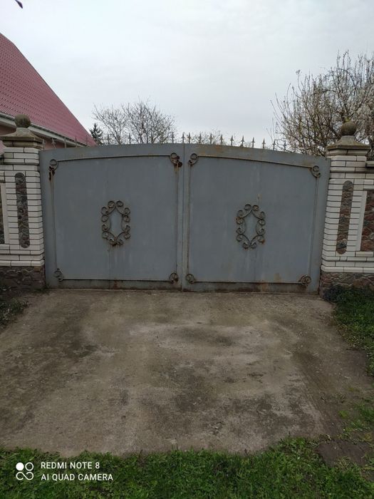 Ворота металеві