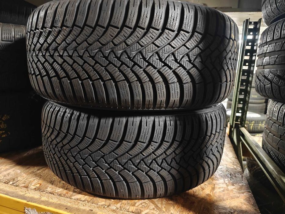 235/45R18 98V HS01 opony używane