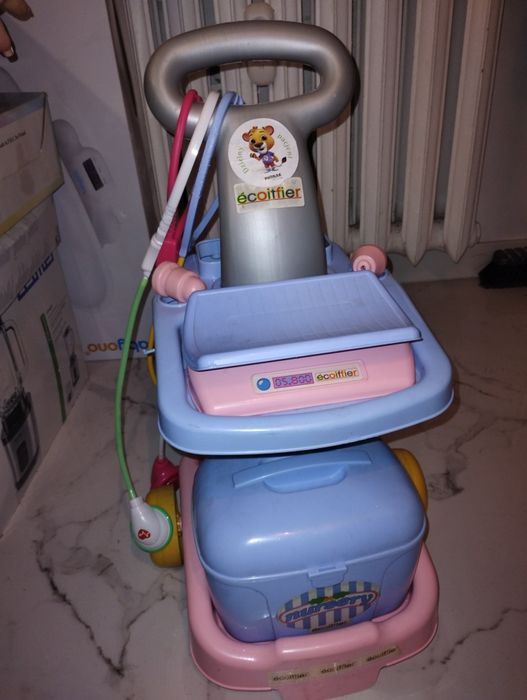 Wózek lekarski zabawkowy dla dzieci Lekarz plus akcesoria