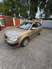 KIA RIO 2009, 1.4, 149000 km, klimatyzacja, radio FM