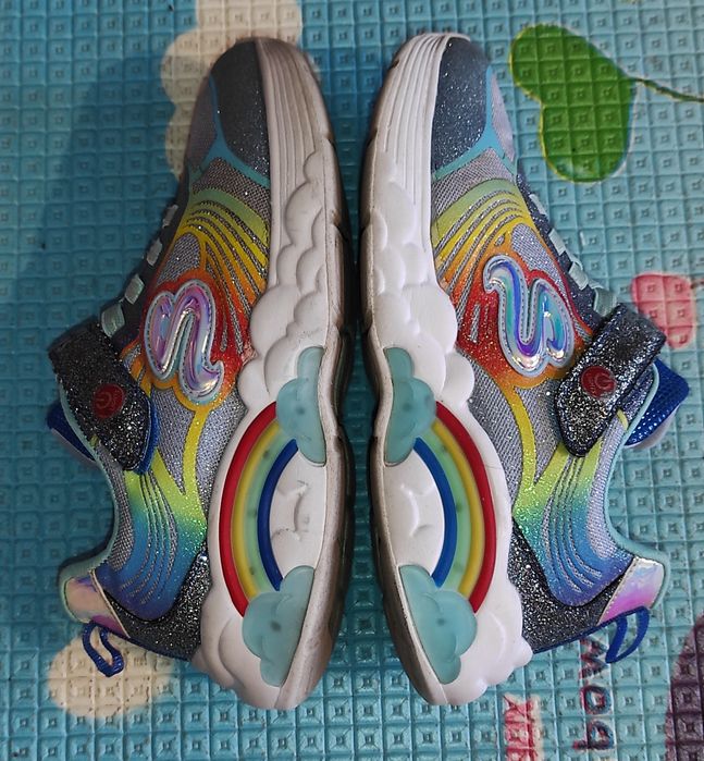 Skechers, buty dla dziewczynki, 32, tęcza, brokat