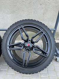 Продам разноширокие диски Vossen с резиной TOYO R20