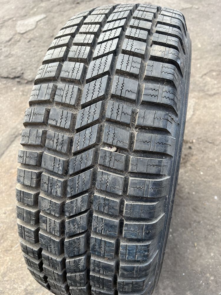 Шина Мішелін 255/65r16