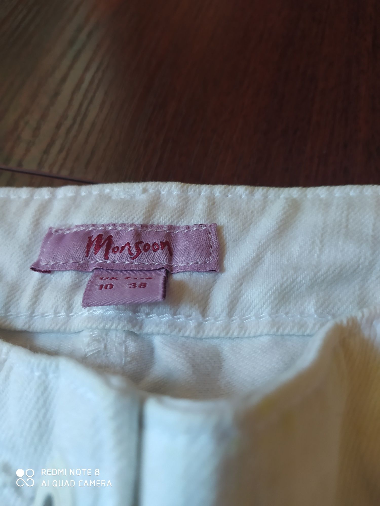 Spodnie damskie do kolan markowe rozmiar 38 krótkie